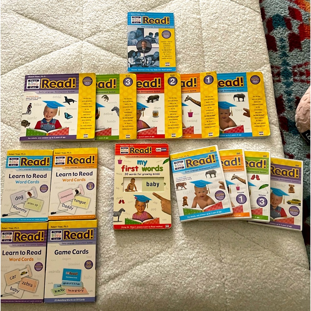 Your baby can read set.. missing disc 2 and one picture book is missing a page